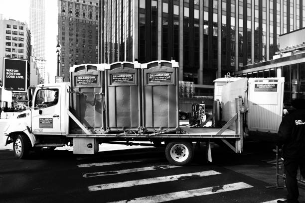 Best Sanitation services for porta potties  in Mabton, WA
